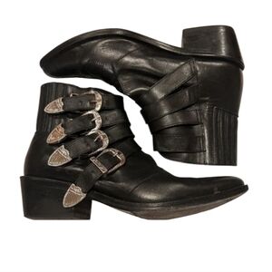 TOGA Pulla Black Ankle Western Boots